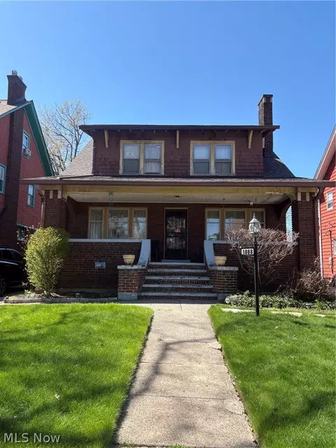 1068 E 98th St, Cleveland, OH 44108
