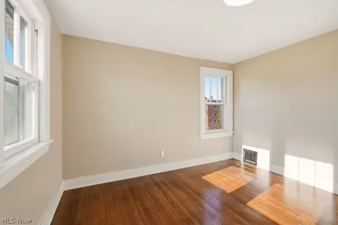 761 Glendora Ave, Akron, OH 44320 photo 24