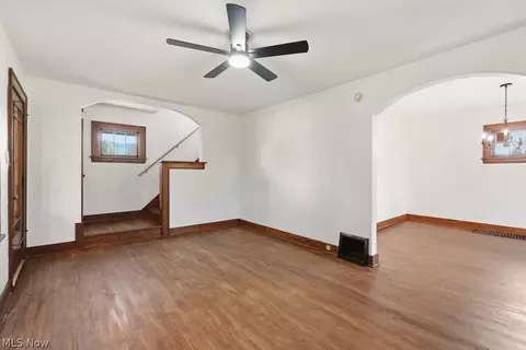 761 Glendora Ave, Akron, OH 44320 photo 6