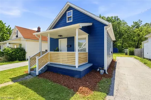 28924 Hazel Ave, Wickliffe, OH 44092