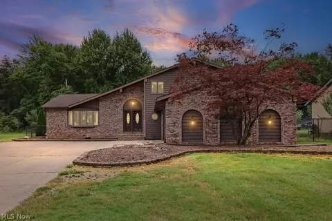 7075 Big Creek Pkwy, Middleburg Heights, OH 44130