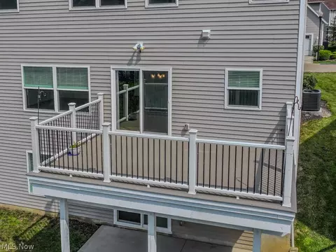 Exterior - 191 Larimar Dr, Willowick, OH 44095 photo 1 of 5