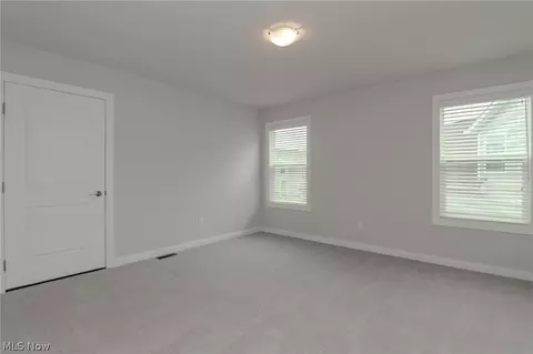 Bedroom - 191 Larimar Dr, Willowick, OH 44095 photo 4 of 9