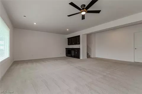 Living - 191 Larimar Dr, Willowick, OH 44095 photo 9 of 10