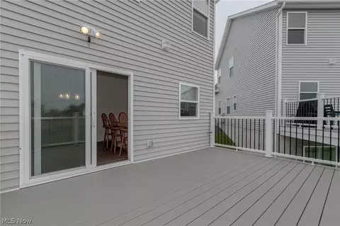 Exterior - 191 Larimar Dr, Willowick, OH 44095 photo 3 of 5
