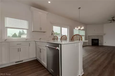 Kitchen - 191 Larimar Dr, Willowick, OH 44095 photo 1 of 3