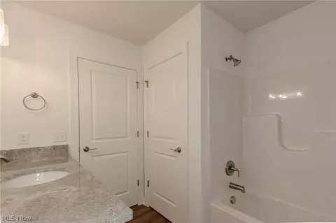 Bath - 191 Larimar Dr, Willowick, OH 44095 photo 4 of 6