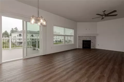Living - 191 Larimar Dr, Willowick, OH 44095 photo 1 of 10