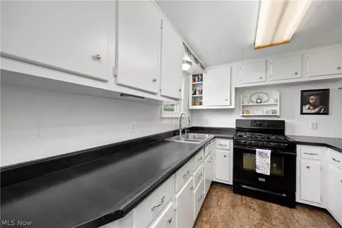 Kitchen - 266 State Route 58, Sullivan, OH 44880 photo 2 of 3