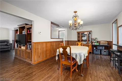 Dining - 266 State Route 58, Sullivan, OH 44880 photo 4 of 4