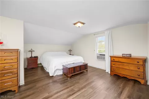 Bedroom - 266 State Route 58, Sullivan, OH 44880 photo 1 of 5