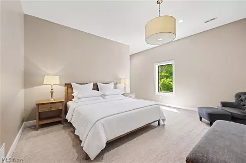 Bedroom - 5031 Stone Ridge Dr, Richfield, OH 44286 photo 2 of 6