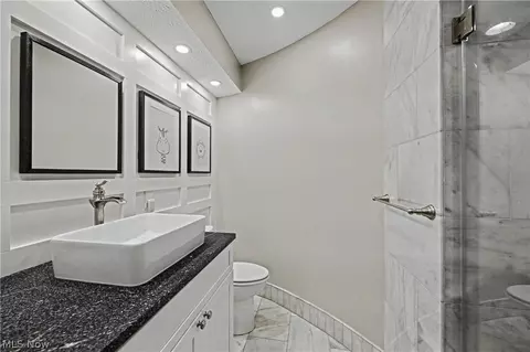 Bath - 5031 Stone Ridge Dr, Richfield, OH 44286 photo 6 of 6