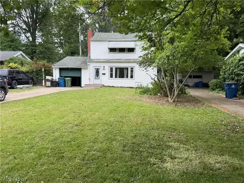 1269 E 332nd St, Eastlake, OH 44095