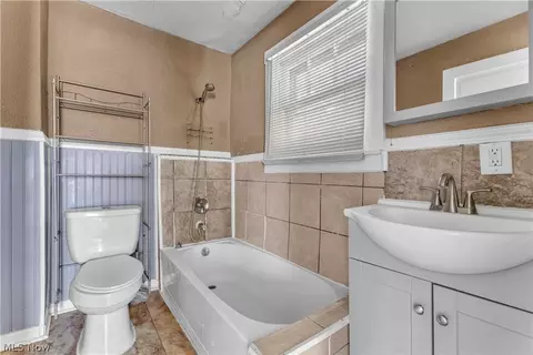 Other - 422 5th St, Struthers, OH 44471 photo 2 of 2