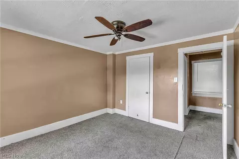 Bedroom - 422 5th St, Struthers, OH 44471 photo 2 of 6