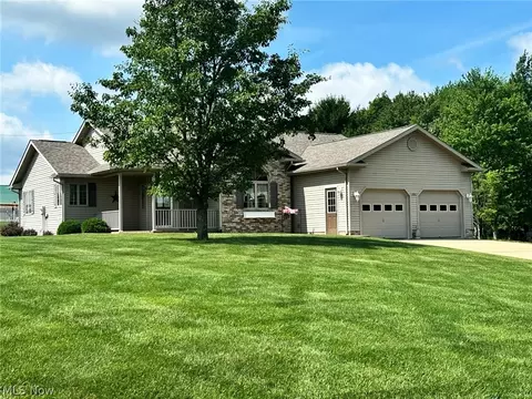850 Sunnyview Dr SW, Carrollton, OH 44615