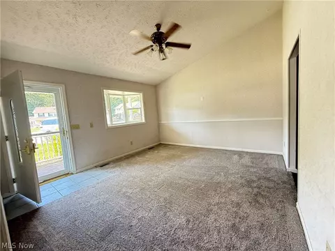 Living - 5390 Savannah Dr, Ashtabula, OH 44004 photo 7 of 7