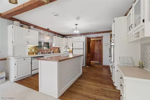 37 Apache Trl, Malvern, OH 44644 photo 16