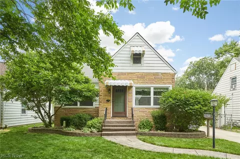 6876 Greenleaf Ave, Parma Heights, OH 44130