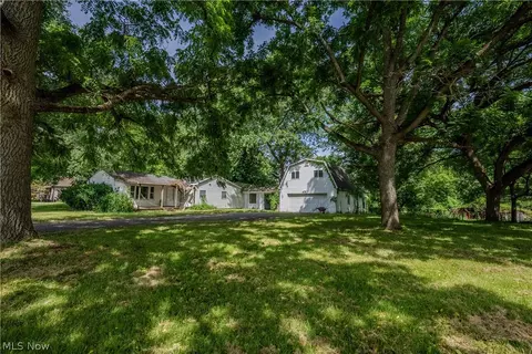 35176 Chestnut Ridge Rd, North Ridgeville, OH 44039