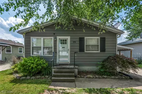 294 Broadview Ave, Barberton, OH 44203