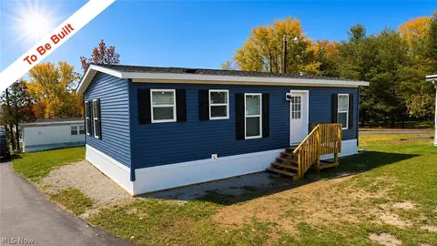 8323 Eagle Rd #33, Kirtland, OH 44094