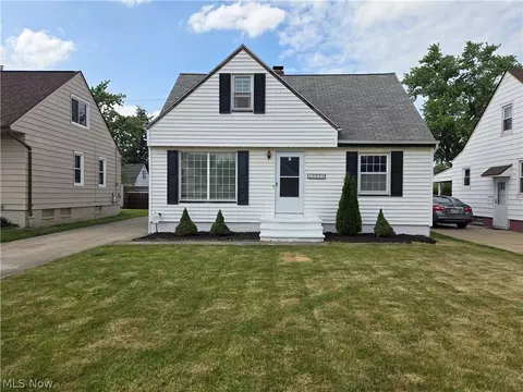 13629 Woodward Blvd, Garfield Heights, OH 44125