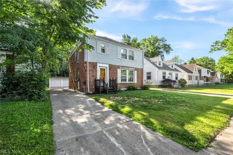 4141 W 157th St, Cleveland, OH 44135