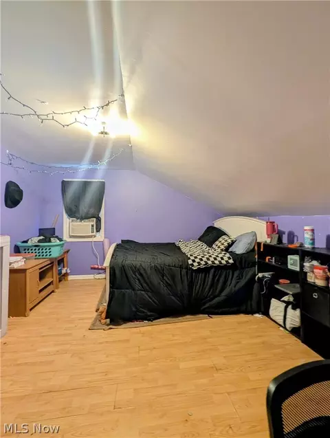 Bedroom - 5401 Fleming Ave, Lorain, OH 44055 photo 2 of 4