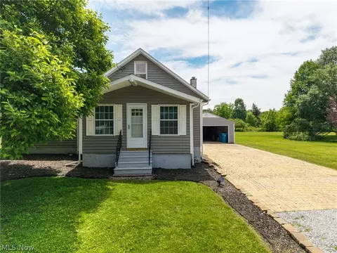1740 Anton St, Akron, OH 44320
