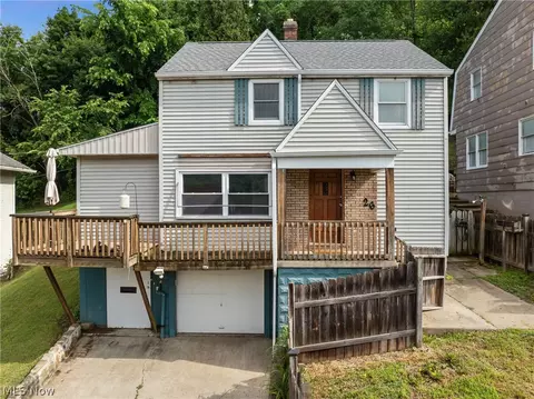 26 Elm St, Bridgeport, OH 43912
