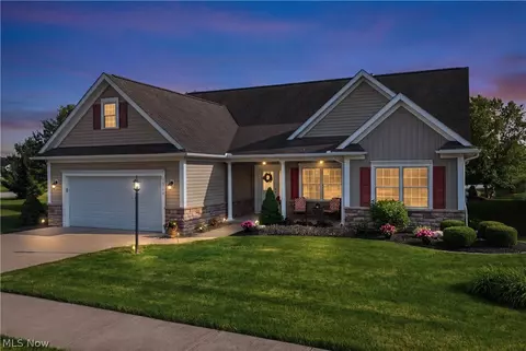 34779 Legends Way, Grafton, OH 44044