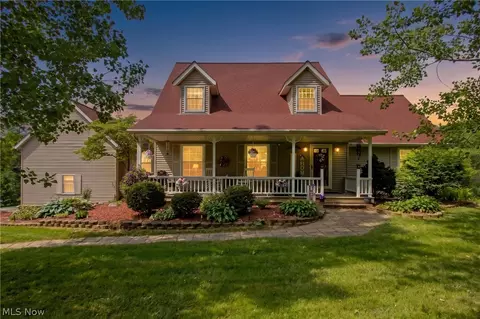 1043 N Honeytown Rd, Wooster, OH 44691