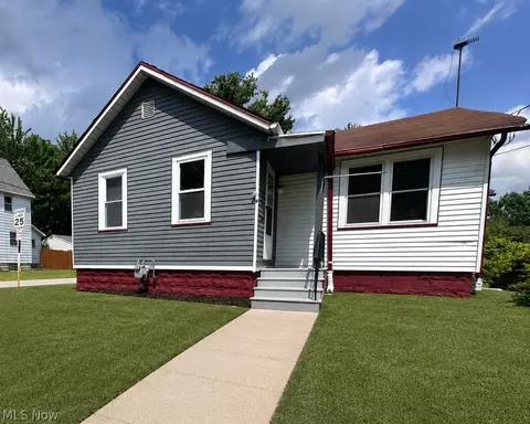 511 Woodland Ave, Elyria, OH 44035