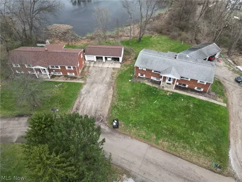 3577 N Vista St NW, Uniontown, OH 44685