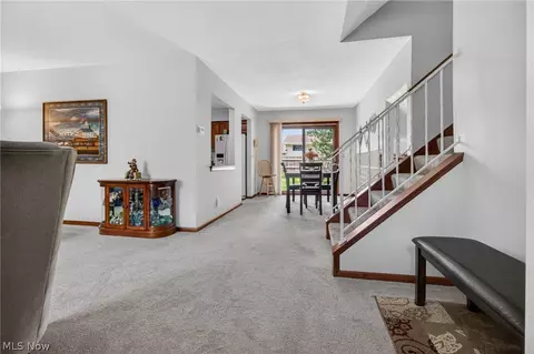 758 Abbe Rd N, Elyria, OH 44035 photo 5