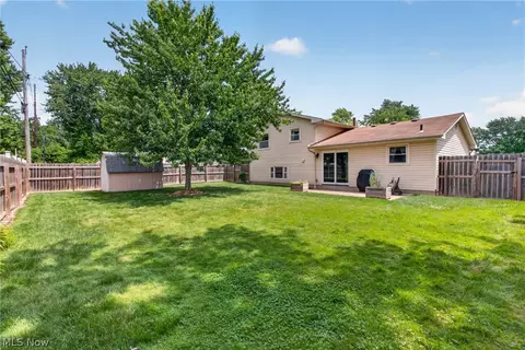758 Abbe Rd N, Elyria, OH 44035 photo 31
