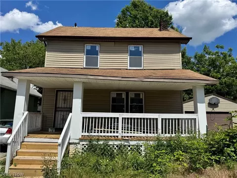 1177 E 147th St, Cleveland, OH 44110