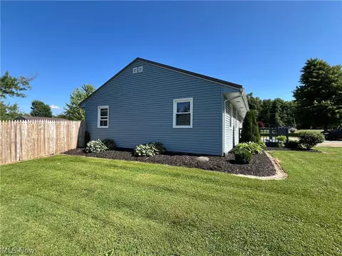 Exterior - 4686 Knickerbocker Cir, Ashtabula, OH 44004 photo 1 of 14