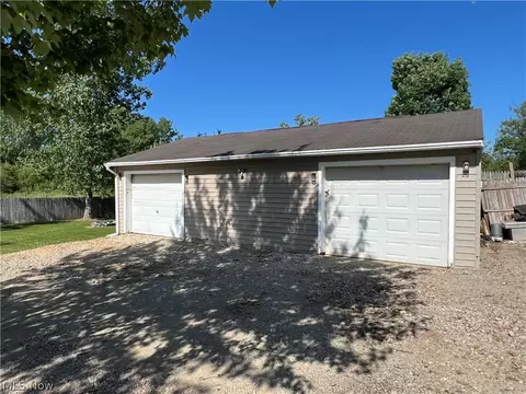 Exterior - 4686 Knickerbocker Cir, Ashtabula, OH 44004 photo 14 of 14