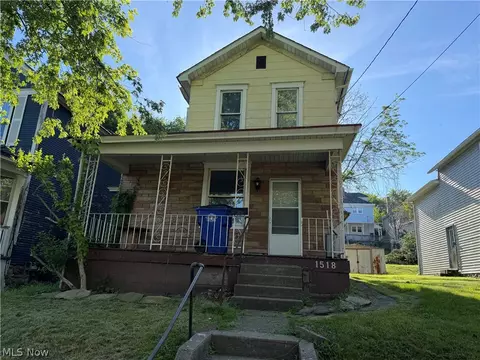 1518 Smithfield St, East Liverpool, OH 43920