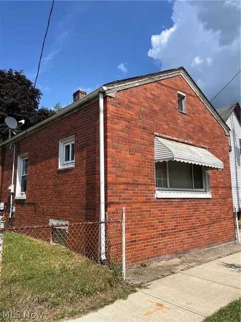 2107 Fulton Rd, Cleveland, OH 44113