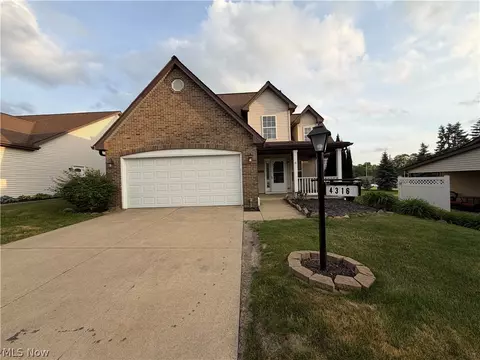 4316 Arlington Dr, Brunswick, OH 44212