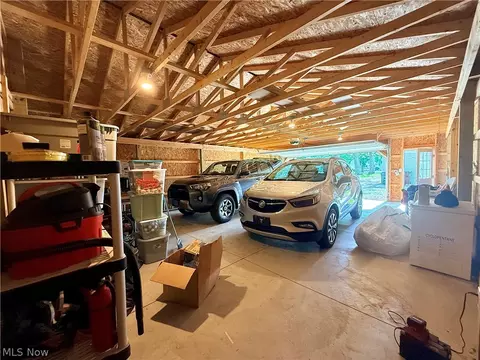 10519 Dewhurst Rd, Elyria, OH 44035 photo 16