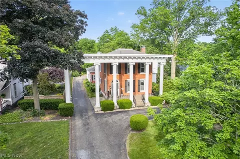 1004 S Lincoln Ave, Salem, OH 44460