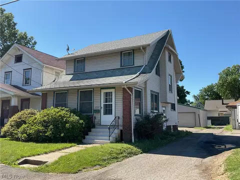 2704 8th St NW, Canton, OH 44708 photo 2