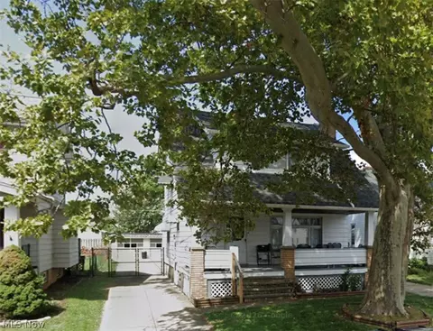 6210 Alber Ave, Parma, OH 44129