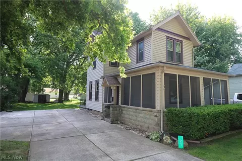 21 Pearl St, Norwalk, OH 44857