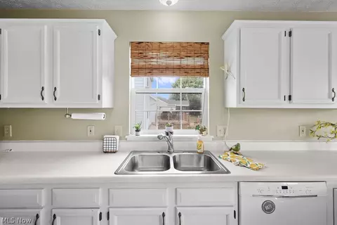 6514 Candlestick Ave NE, Canton, OH 44721 photo 14